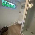 De *